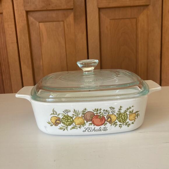 Vintage Corningware “Spice of Life” Casserole Dish With Lid - Picture 1 of 7